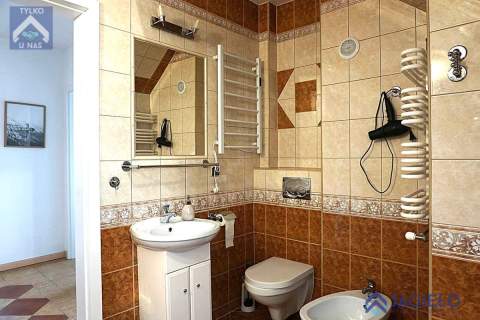 Uroczy dom do zamieszkania lub pod wynajem 