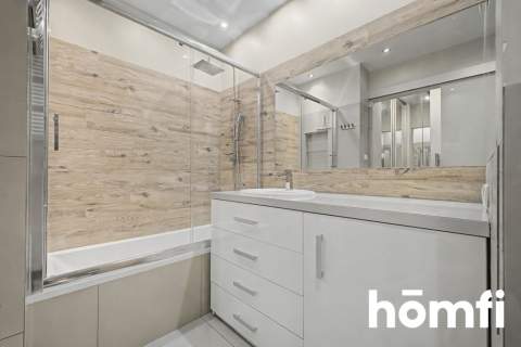 Wyjątkowy apartament na bliskiej Woli