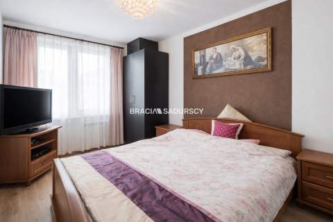 Myślenice 4 pokoje 2 balkony 64,92m2