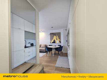Apartament 3 pokoje, w pełni wyposażony w centrum