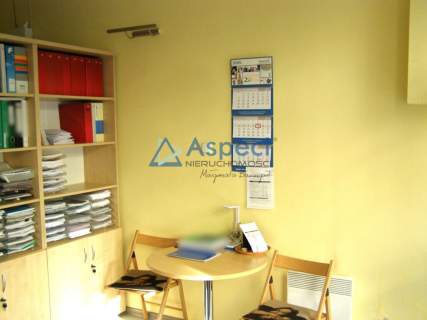 Sprzedaż-lokal biurowo-usługowy, 19m2, Centrum