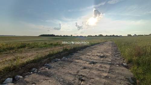 Działka 25 ara, gm. Iwanowice- Sieciechowice