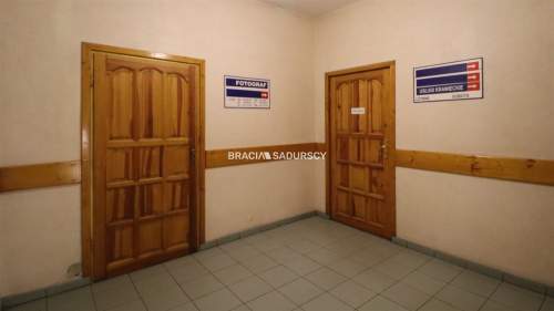 Nieruchomość komercyjna na sprzedaż, 350 m2, Miechów