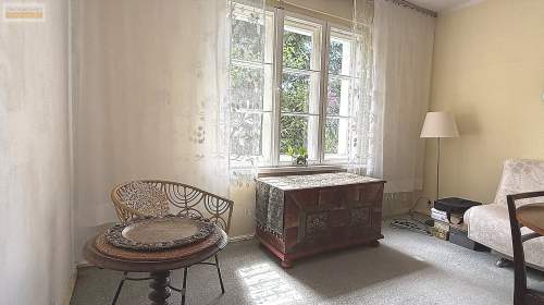 Mieszkanie na parterze domu z garażem i ogrododem