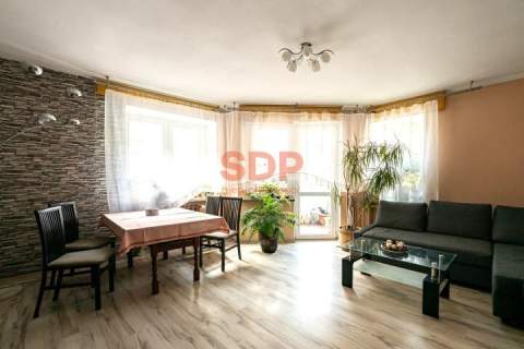 3 pokoje, 2 miejsca postojowe, balkon, blisko placu grunwaldzkiego.