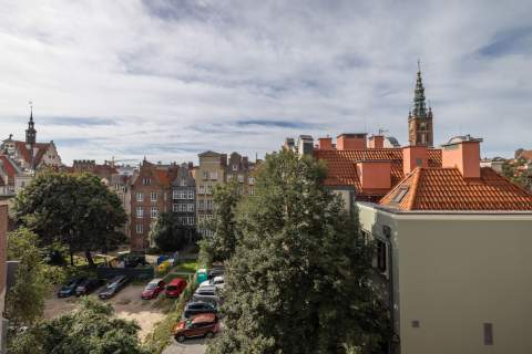 Widok na Mariacką Parking Wyjątkowa lokalizacja