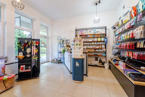 Lokal parterowy przy zajezdni Mały Płaszów