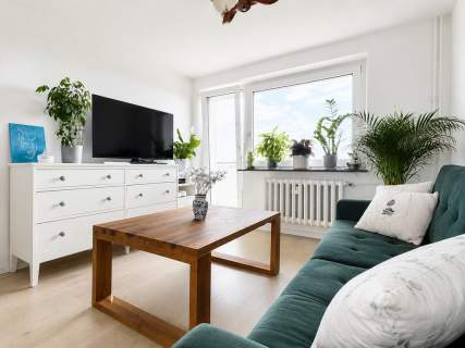 2 pokoje po remoncie Balkon Piwnica I Santocka