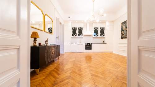 Prestiżowa Kamienica,Centrum,Idealne po kancelarie