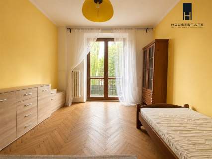 1 PIĘTRO ŚCIŚLE CENTRUM 49M2 BALKON