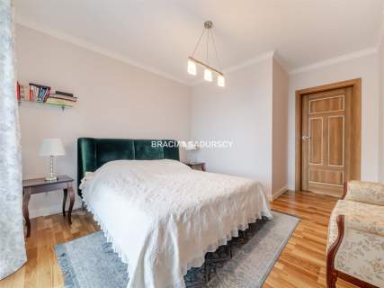 4 pokoje 82,97 m 2 balkony blok 2022 garaż