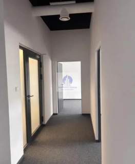 Włochy lokal biurowy 91,30 m2 do wynajęcia