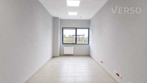 Produkcja/magazyn 3915 mkw. Biuro 450 mkw.