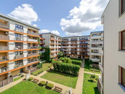 3 pokoje 77,05 m loggia garaż Piltza