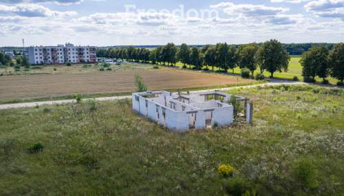 Działka 3461 m z rozpoczętą budową