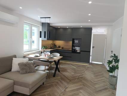 Apartament na parterze 55,45 m2 z ogrodem.