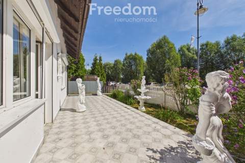Piaski nad morzem Dom oraz 8 pokoi pod wynajem