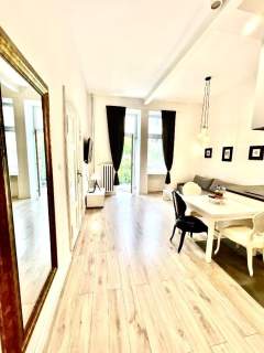 Apartament premium na sprzedaż ul. Hoża Śródmieście Warszawy