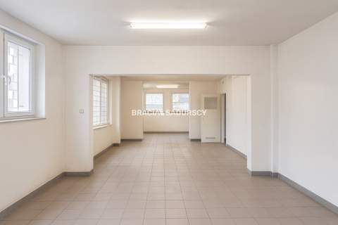 Lokal handlowo-usługowy w centrum Proszowic