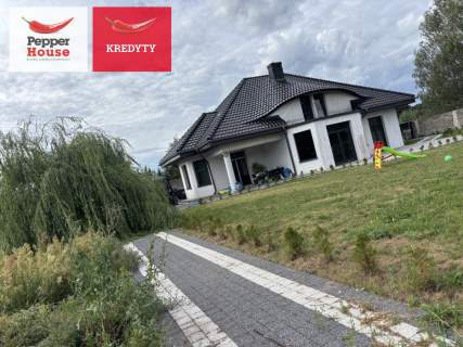 Dom z potencjałem Kobylarnia, działka 3000m2
