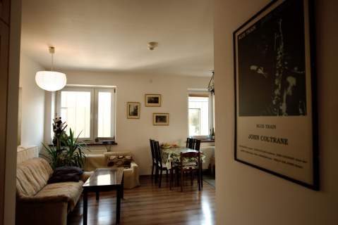 BRONOWICE, pokój w domu z ogrodem, internet