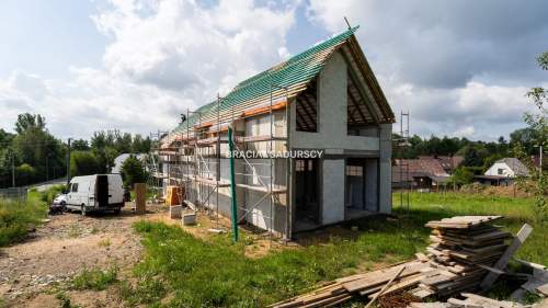 Nowoczesny dom w Morawicy