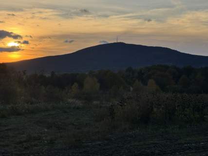 Działka 30arów - widok na Ślężę - 5 min od Sobótki