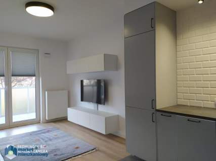 3 pokoje w apartamentowcu z garażem, przy metrze