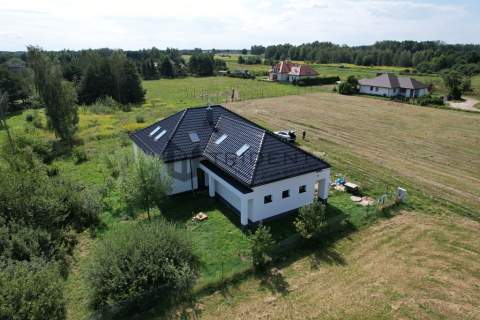Nowoczesny dom Pompa ciepła Działka 1365 m .