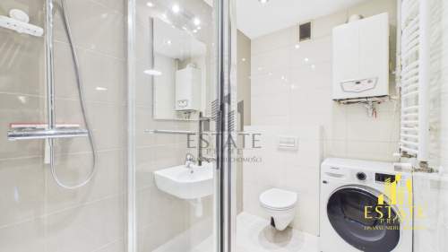 Na sprzedaż 2 pokoje, 58 m2, 1 piętro