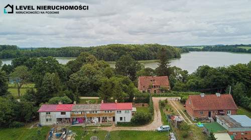 Dom nad jeziorem