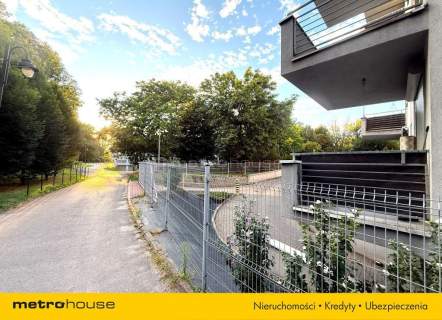 54,9m2/2 pokoje/duży balkon z widokiem na Park