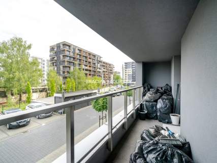4 pokoje 82,97 m 2 balkony blok 2022 garaż