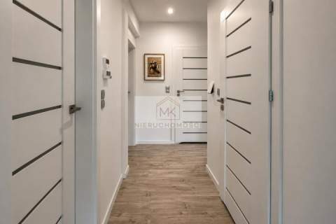 Nowoczesny dom wolnostojący 100 m2 6 ar Garaż Fotowoltaika Opole