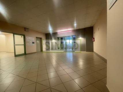 Parking,dobry dojazd,recepcja,ochrona,dostęp24h