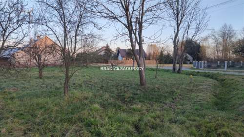 Działka budowlano-rolna o pow. 1900 m2