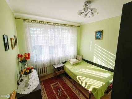 2 pokoje, Sady, loggia, winda, oddzielna kuchnia