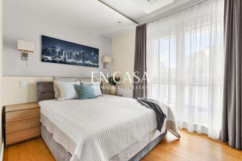 Komfortowy apartament tuż przy parku Wola
