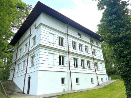 Ekskluzywna nieruchomość w Podkowie Leśnej
