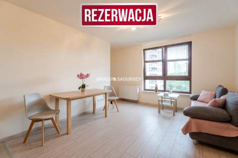 Jasne mieszkanie w nowym budynku