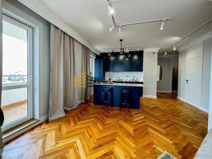NOWOCZESNY APARTAMENT / Sadyba Best Mall