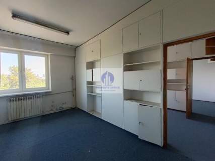 Włochy lokal biurowy 28,20 m2 do wynajęcia