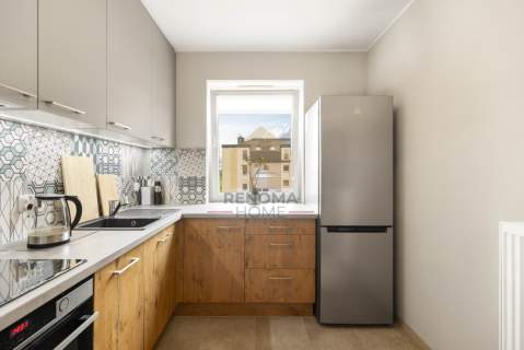 Dwa pokoje 47m2 oddzielna kuchnia balkon