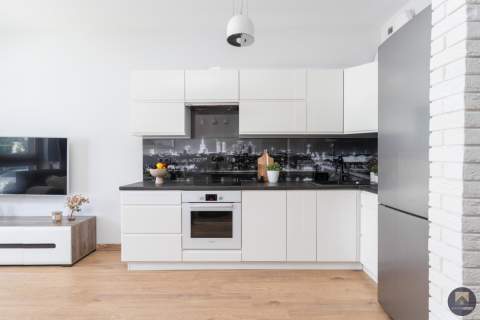 3 Pok-Apartamentowiec Garaż,komórka 10 min CENTRUM