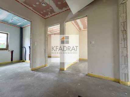 Bliźniak w Dołujach 101 m2 , działka 220 m2