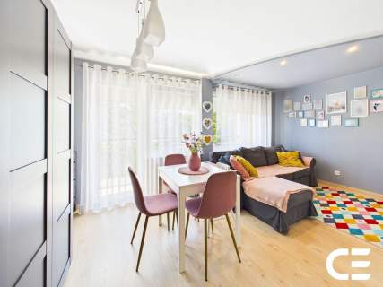 2 pokoje 48 m 1 piętro balkon wyposażone