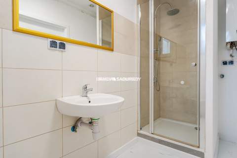Centrum Skawiny , 3 pokoje , 77m2