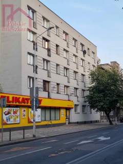 Mieszkanie do remontu w świetnej lokalizacji, ul. 3 Maja, 34...