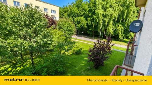 I PIĘTRO 1200 m DO MORZA 2 POKOJE BALKON
