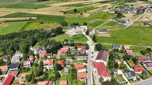 Krzeczów 11ar ul. Szkolna Kaczeniec